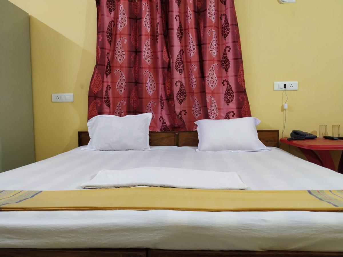 Bhalobasa Anandabas Hotel Bolpur Exterior photo