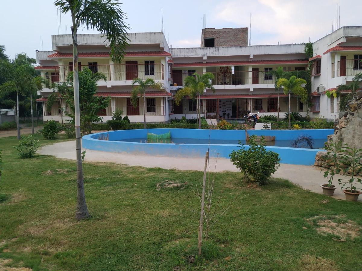 Bhalobasa Anandabas Hotel Bolpur Exterior photo